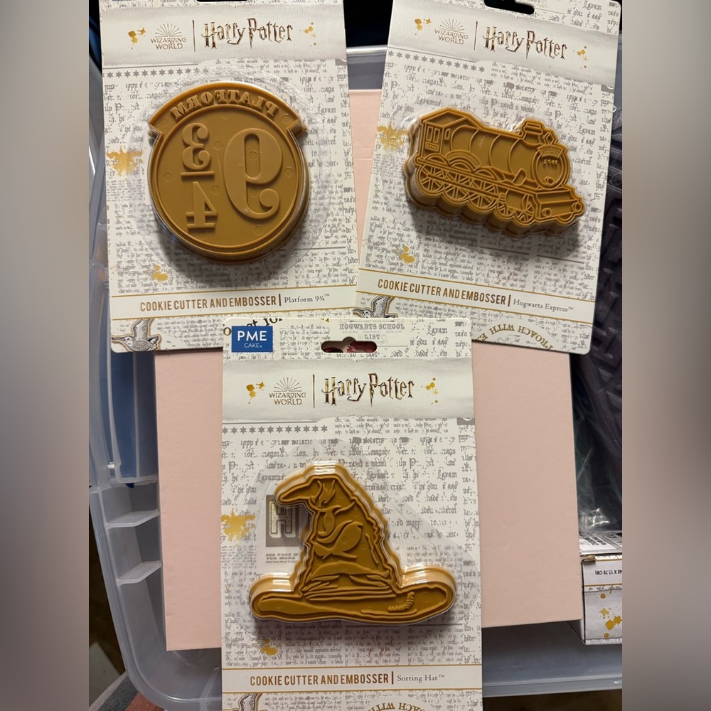Harry Potter Cookie Cutter and Embosser PICK ONE NWT NIB